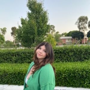 Meet your Posher, Violet